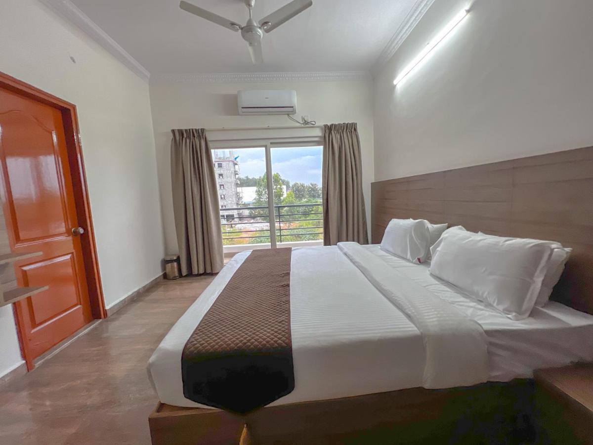 Hotel Elite By Agira Hotels-Free Airport Pickup Or Drop Yelahanka エクステリア 写真