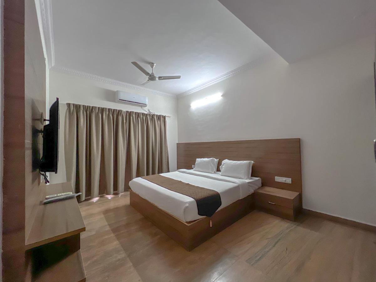 Hotel Elite By Agira Hotels-Free Airport Pickup Or Drop Yelahanka エクステリア 写真