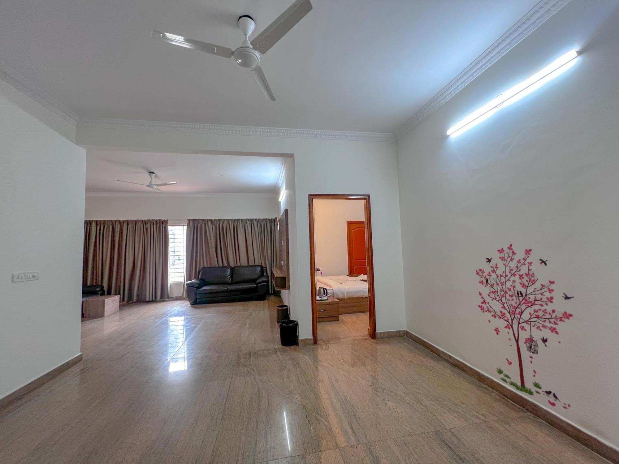 Hotel Elite By Agira Hotels-Free Airport Pickup Or Drop Yelahanka エクステリア 写真