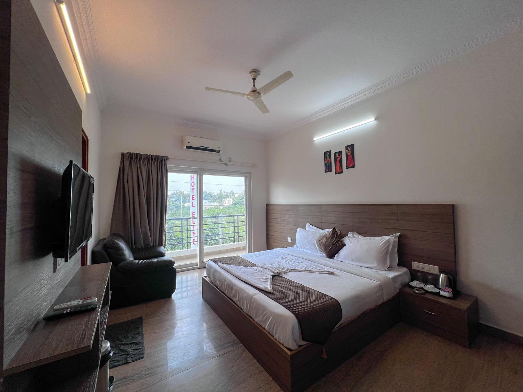Hotel Elite By Agira Hotels-Free Airport Pickup Or Drop Yelahanka エクステリア 写真