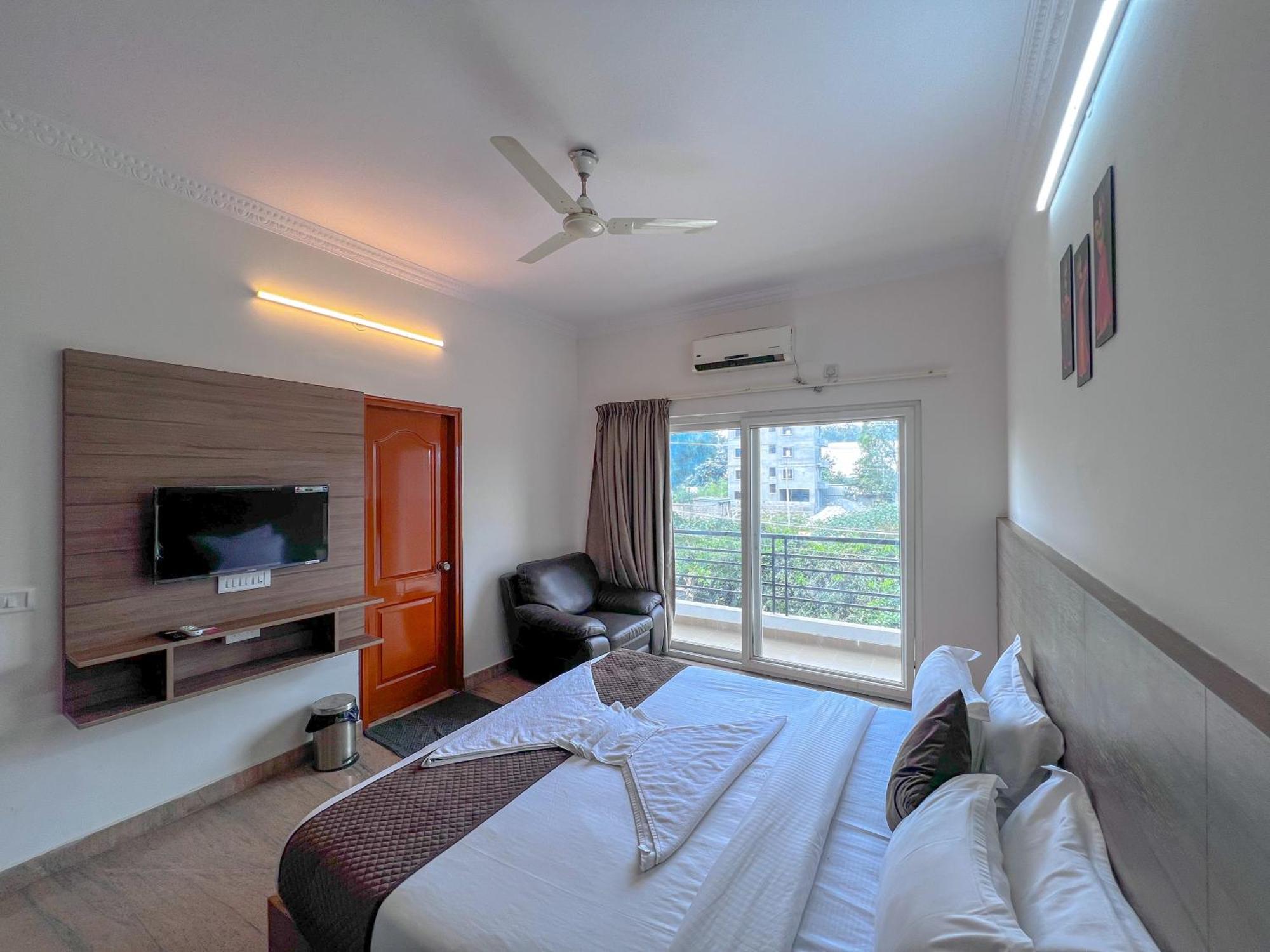 Hotel Elite By Agira Hotels-Free Airport Pickup Or Drop Yelahanka エクステリア 写真