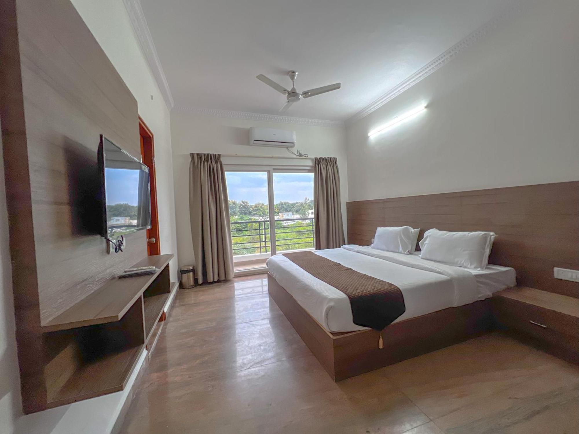Hotel Elite By Agira Hotels-Free Airport Pickup Or Drop Yelahanka エクステリア 写真