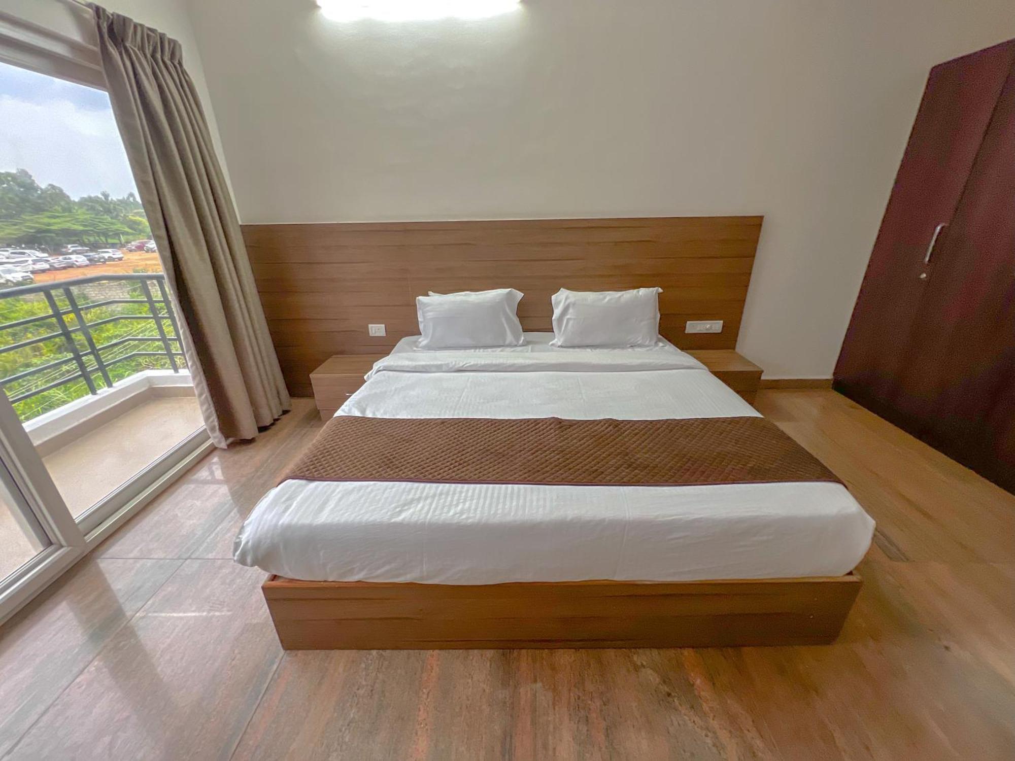 Hotel Elite By Agira Hotels-Free Airport Pickup Or Drop Yelahanka エクステリア 写真